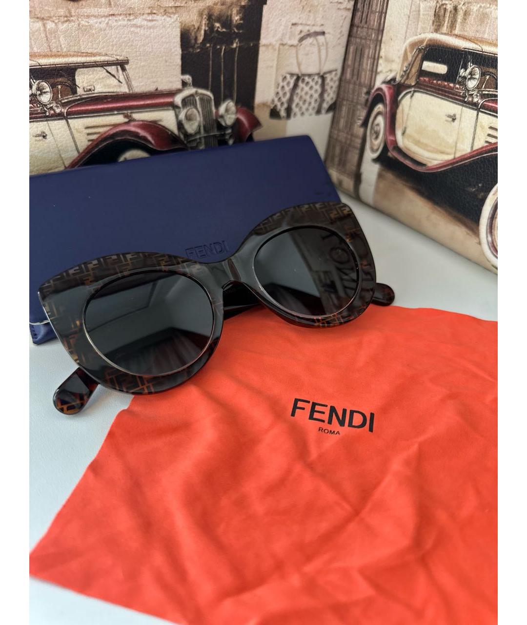 FENDI Коричневые солнцезащитные очки, фото 2