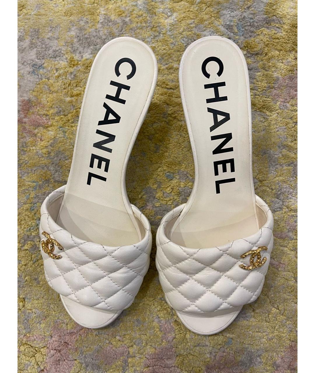 CHANEL Белые кожаные мюли, фото 6