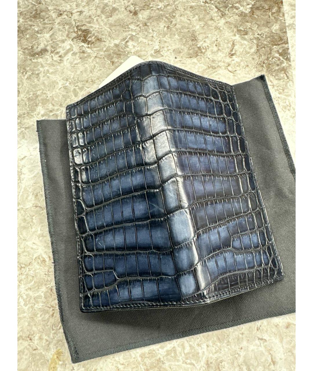 BERLUTI Антрацитовый кошелек из экзотической кожи, фото 2