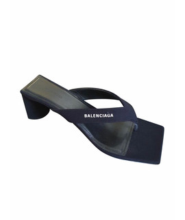 

Шлепанцы BALENCIAGA