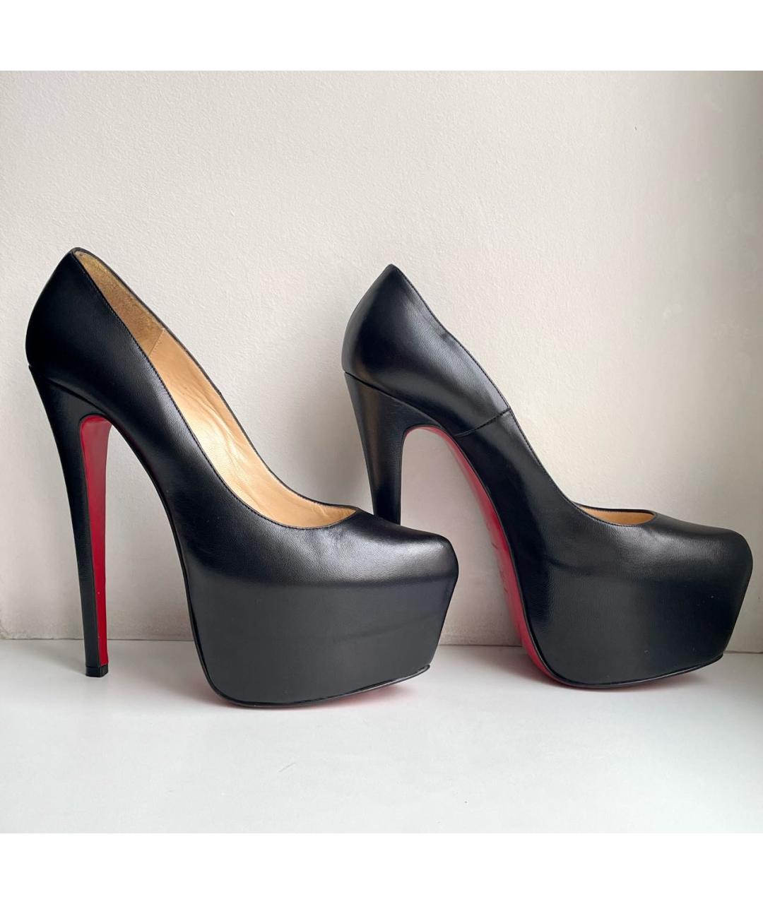 CHRISTIAN LOUBOUTIN Черные кожаные туфли, фото 2