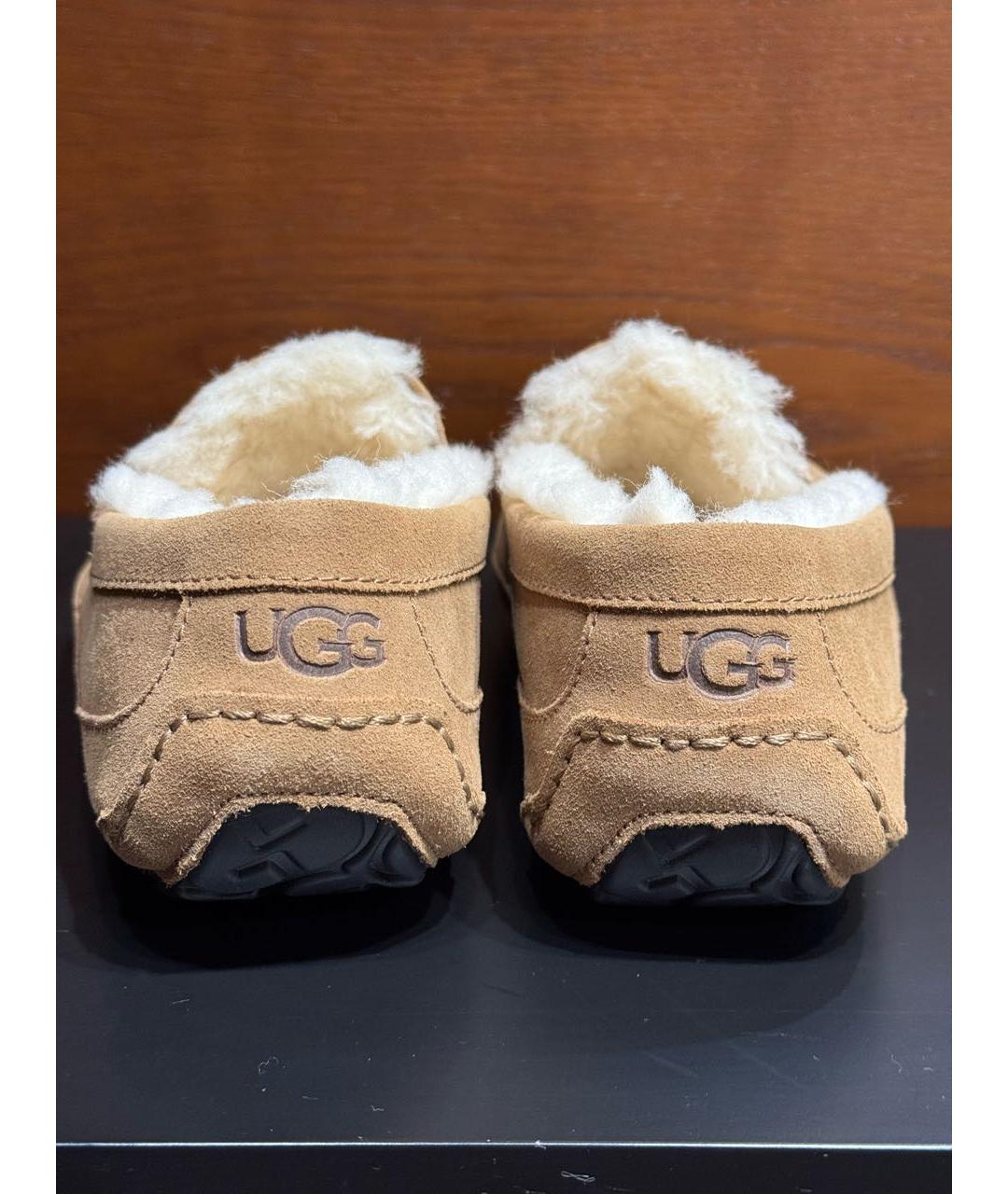 UGG AUSTRALIA Бежевые замшевые мокасины, фото 4