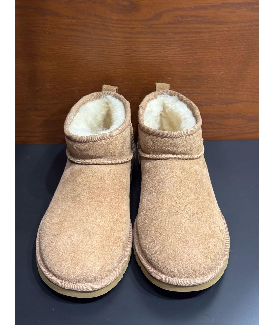 UGG AUSTRALIA Бежевые замшевые низкие ботинки, фото 2