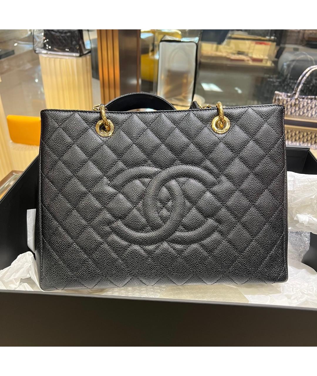 CHANEL Черная кожаная сумка через плечо, фото 8