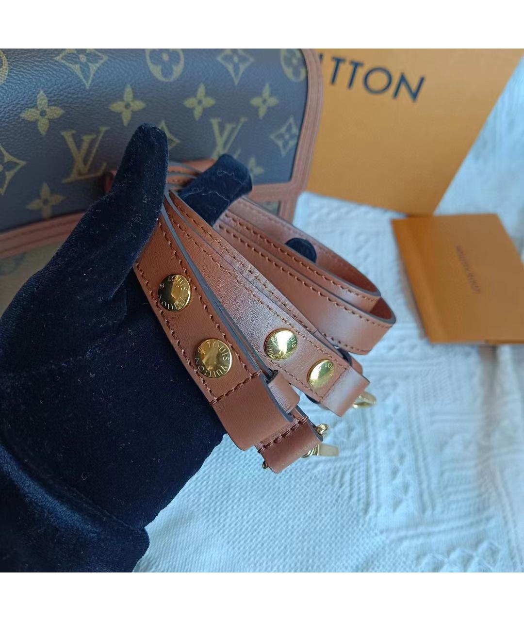 LOUIS VUITTON Коричневая сумка через плечо, фото 8