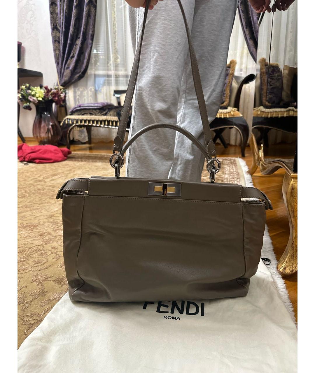 FENDI Бежевая кожаная сумка тоут, фото 5