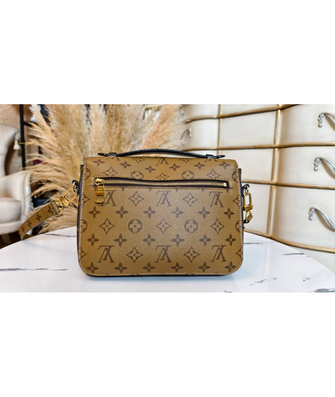 LOUIS VUITTON Сумка с короткими ручками, фото 3