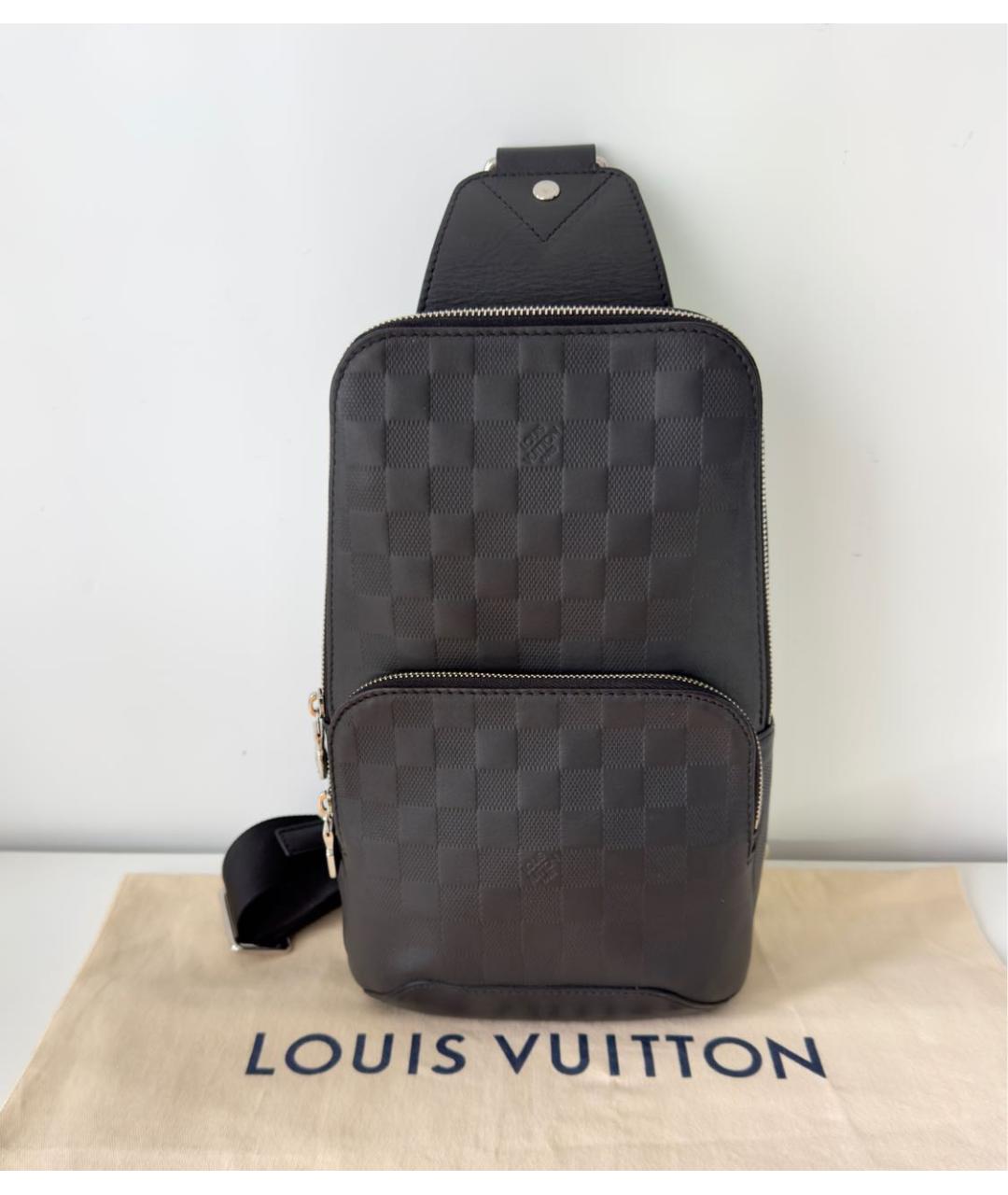 LOUIS VUITTON Черная кожаная сумка на плечо, фото 9