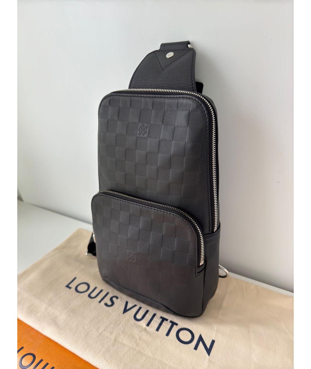 LOUIS VUITTON Черная кожаная сумка на плечо, фото 3