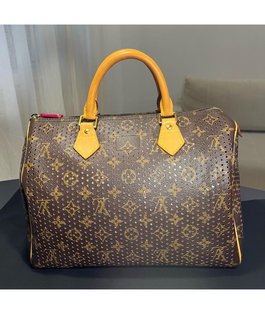 LOUIS VUITTON Коричневая кожаная сумка с короткими ручками, фото 3