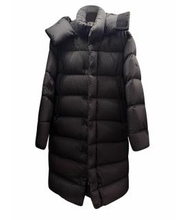 MONCLER Пуховик