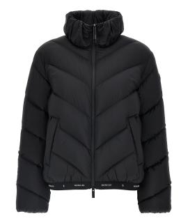 MONCLER Пуховик