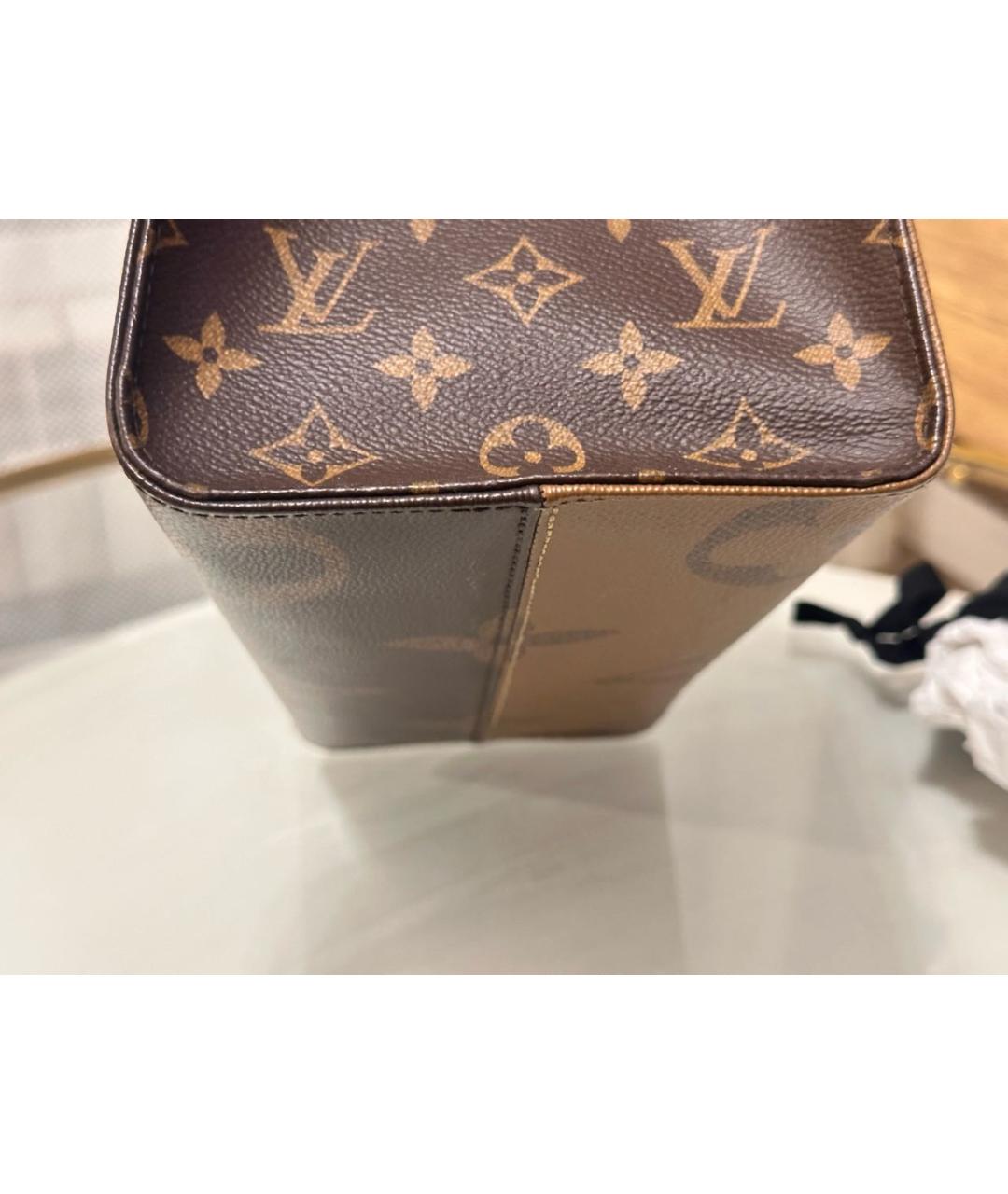 LOUIS VUITTON Коричневая кожаная сумка тоут, фото 7