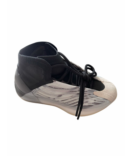 

Кроссовки ADIDAS YEEZY
