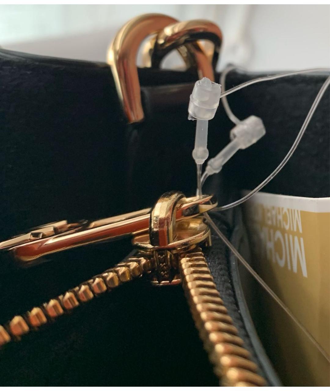 MICHAEL KORS Черная кожаная сумка с короткими ручками, фото 4