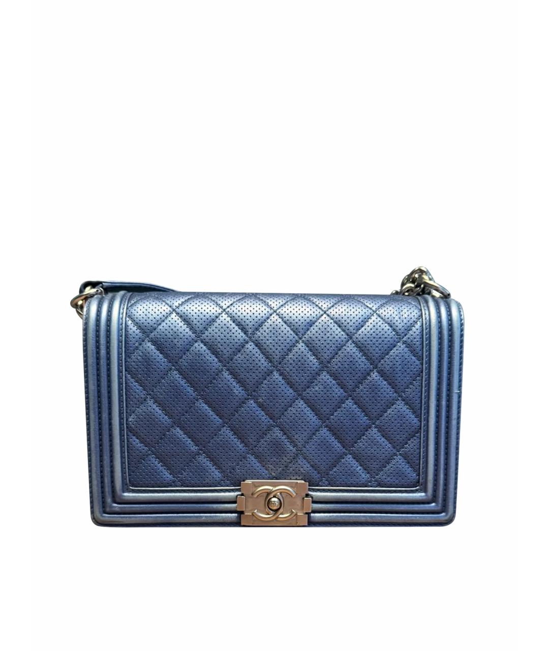 CHANEL Голубая сумка через плечо из лакированной кожи, фото 9
