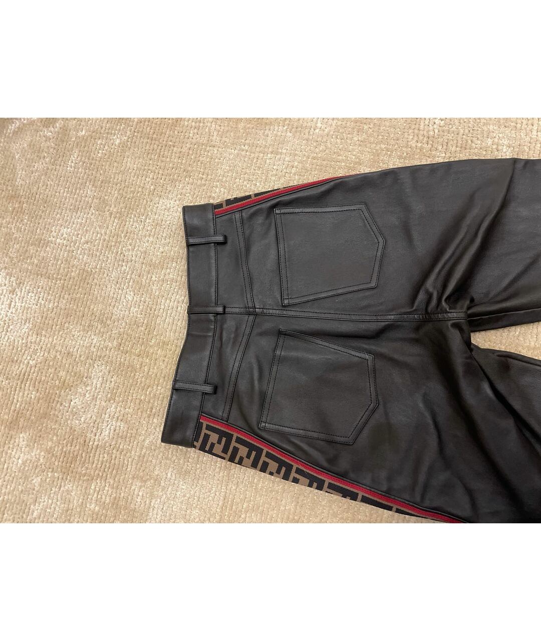 FENDI Черные кожаные брюки узкие, фото 3