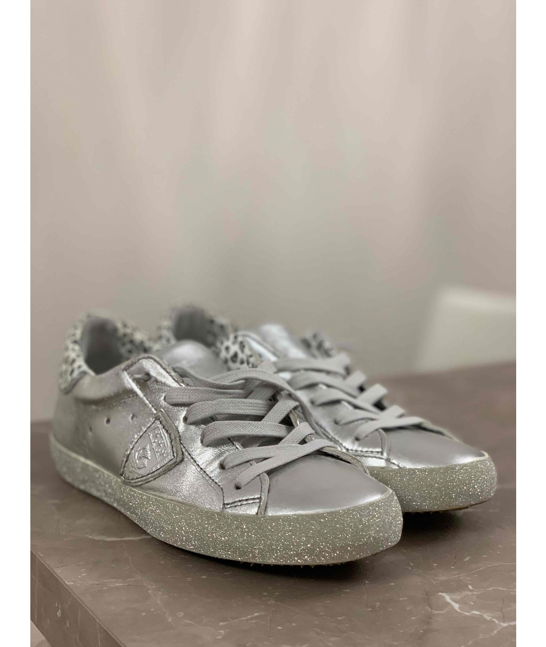 PHILIPPE MODEL Серебряные кожаные кроссовки, фото 5