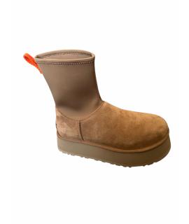 UGG AUSTRALIA Ботинки