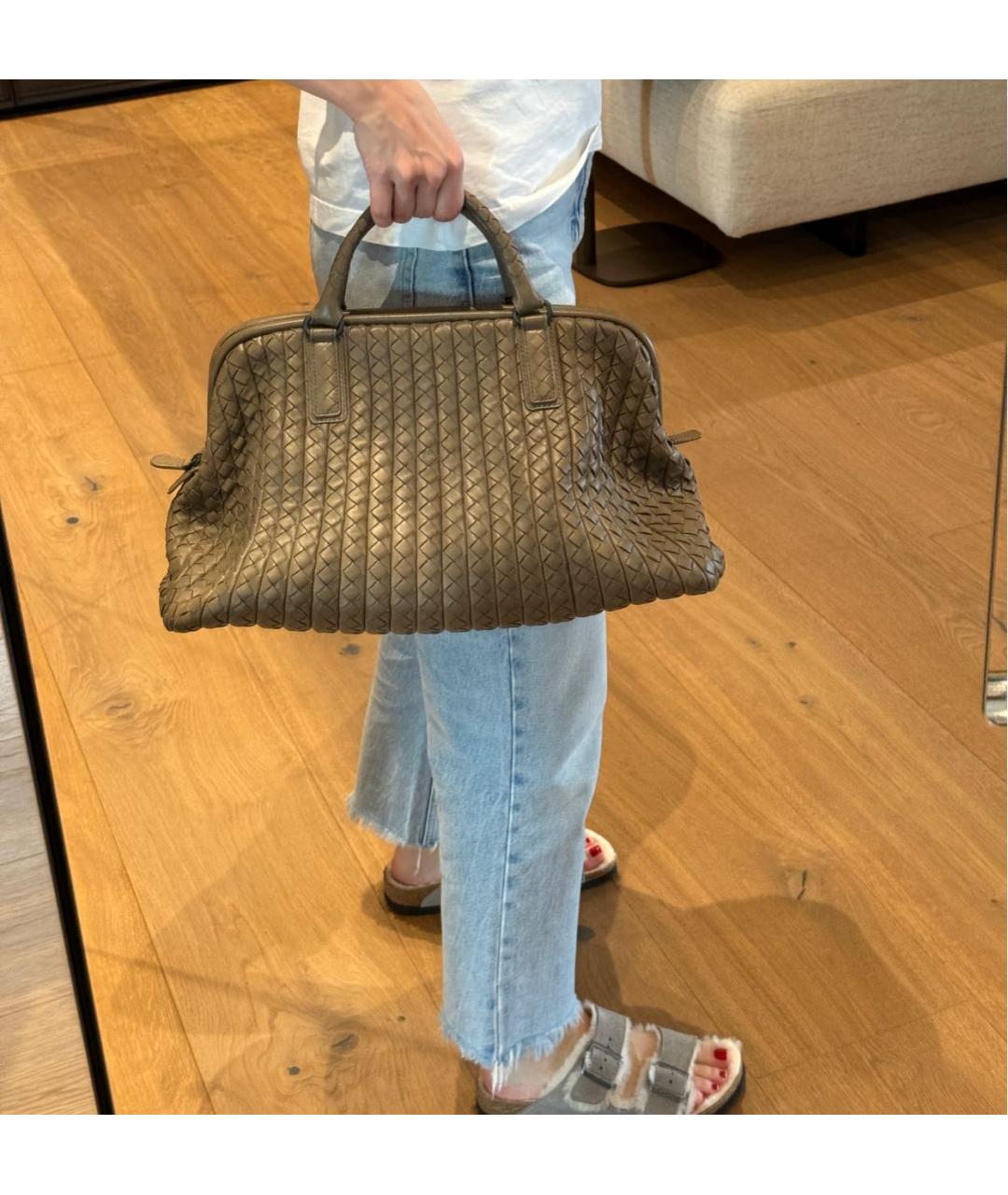 BOTTEGA VENETA Серая кожаная сумка тоут, фото 7