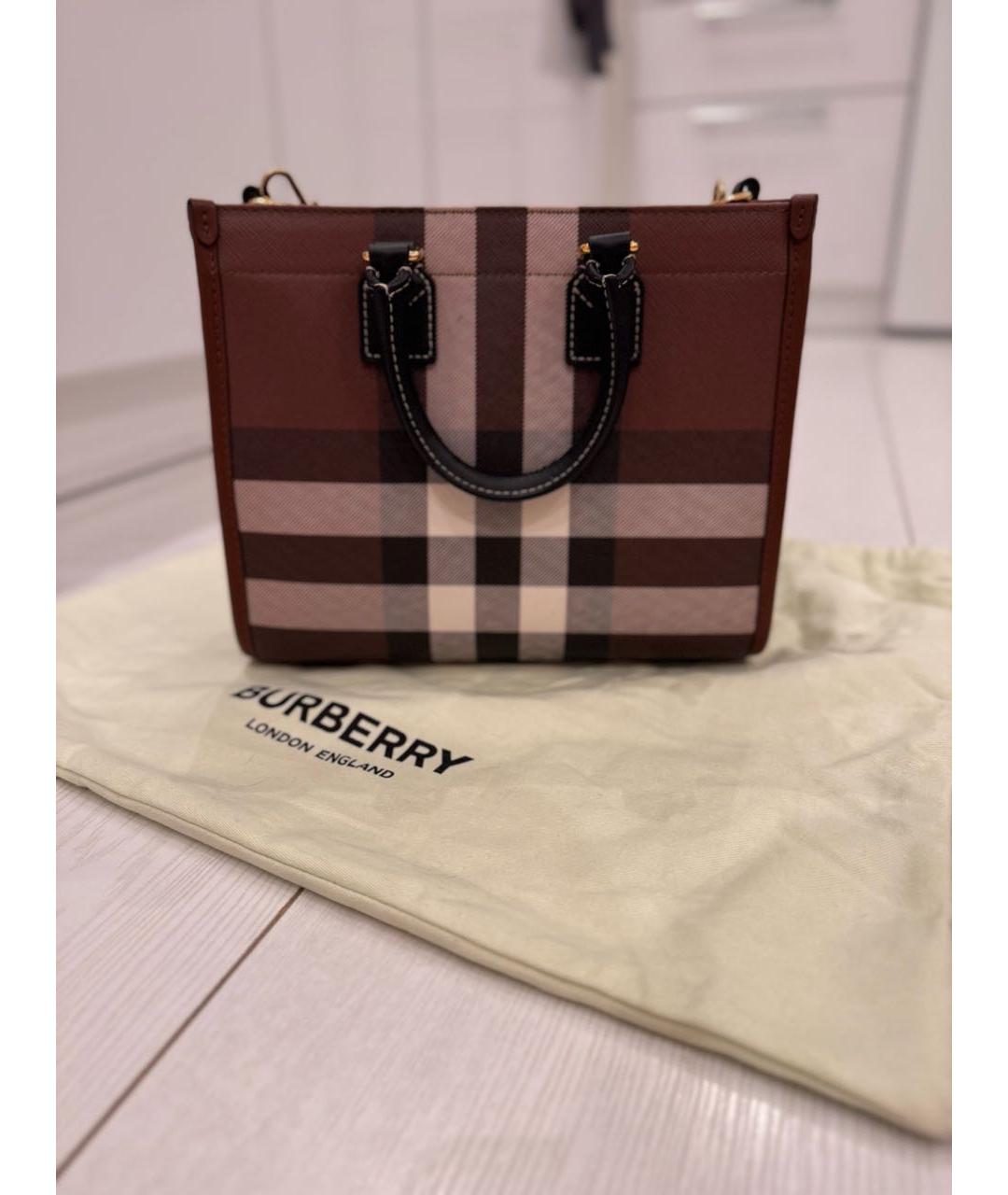 BURBERRY Коричневая кожаная сумка с короткими ручками, фото 3