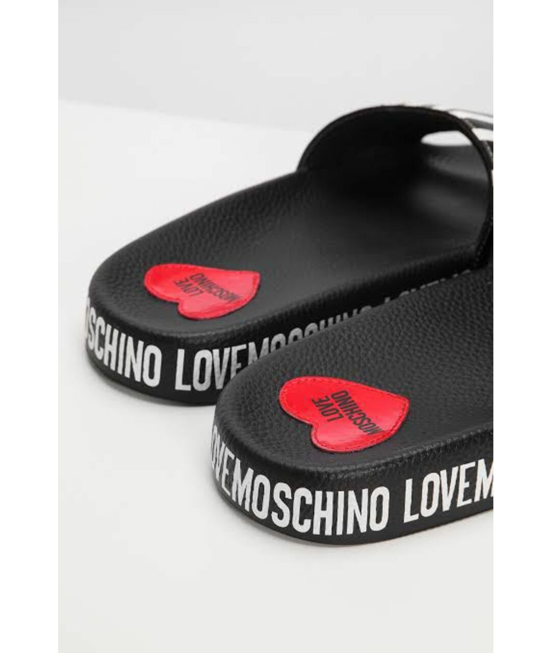 LOVE MOSCHINO Черные шлепанцы из искусственной кожи, фото 4