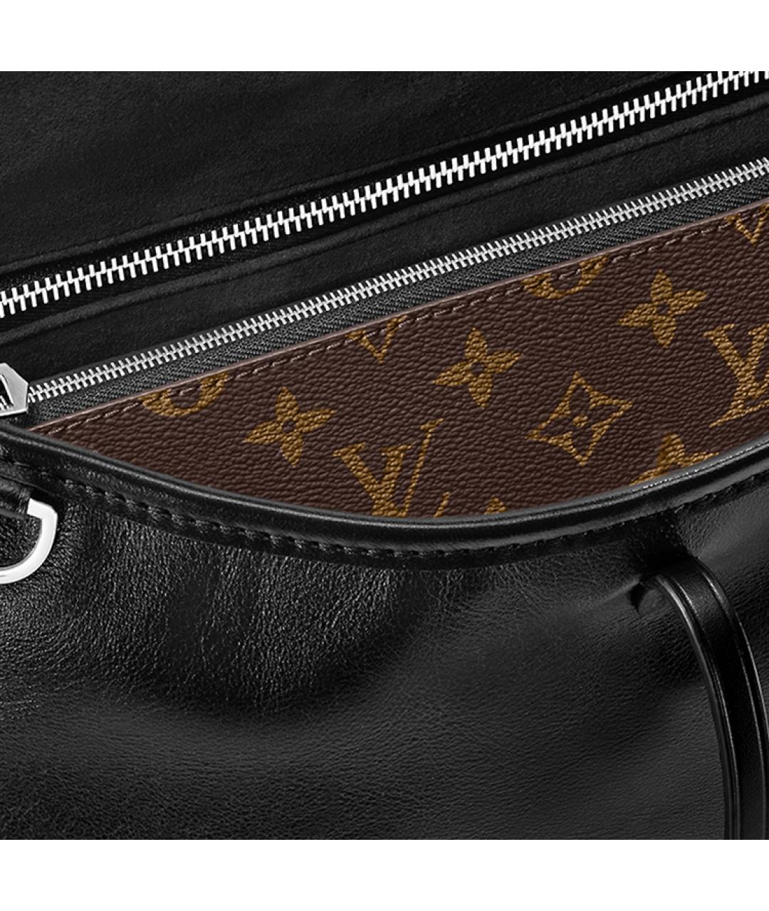 LOUIS VUITTON Черная кожаная сумка через плечо, фото 6