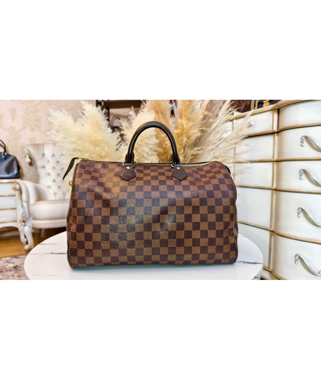 LOUIS VUITTON Коричневая сумка с короткими ручками, фото 3