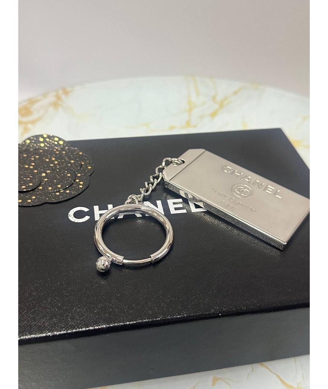 CHANEL Серебрянный брелок, фото 2