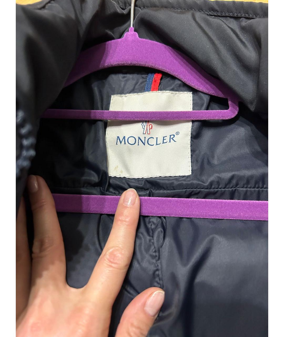 MONCLER Темно-синяя полиэстеровая куртка, фото 3