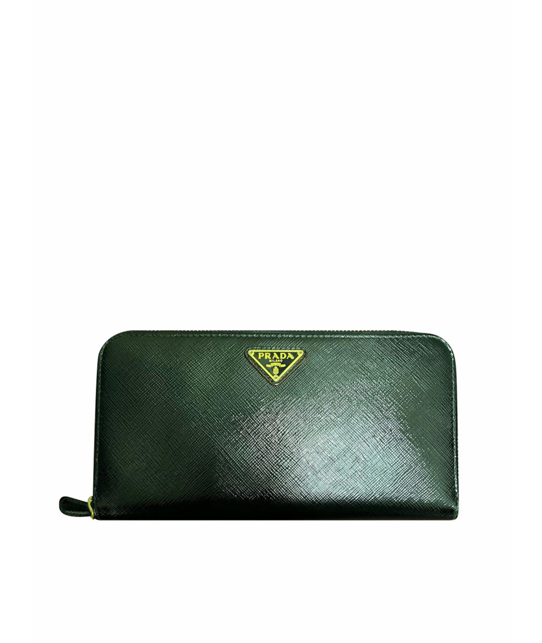 PRADA Черный кошелек из лакированной кожи, фото 1