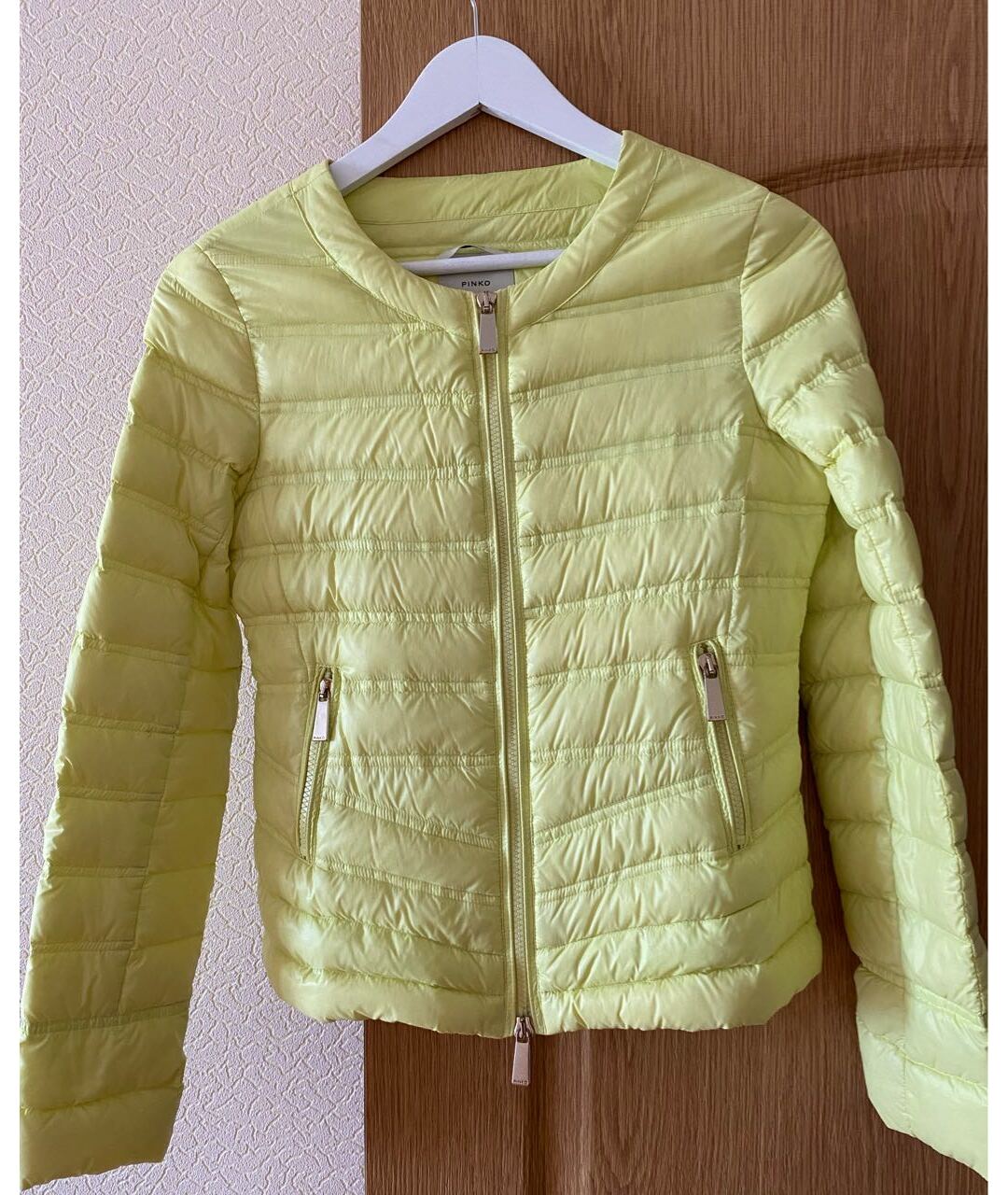 PINKO Желтая полиамидовая куртка, фото 7