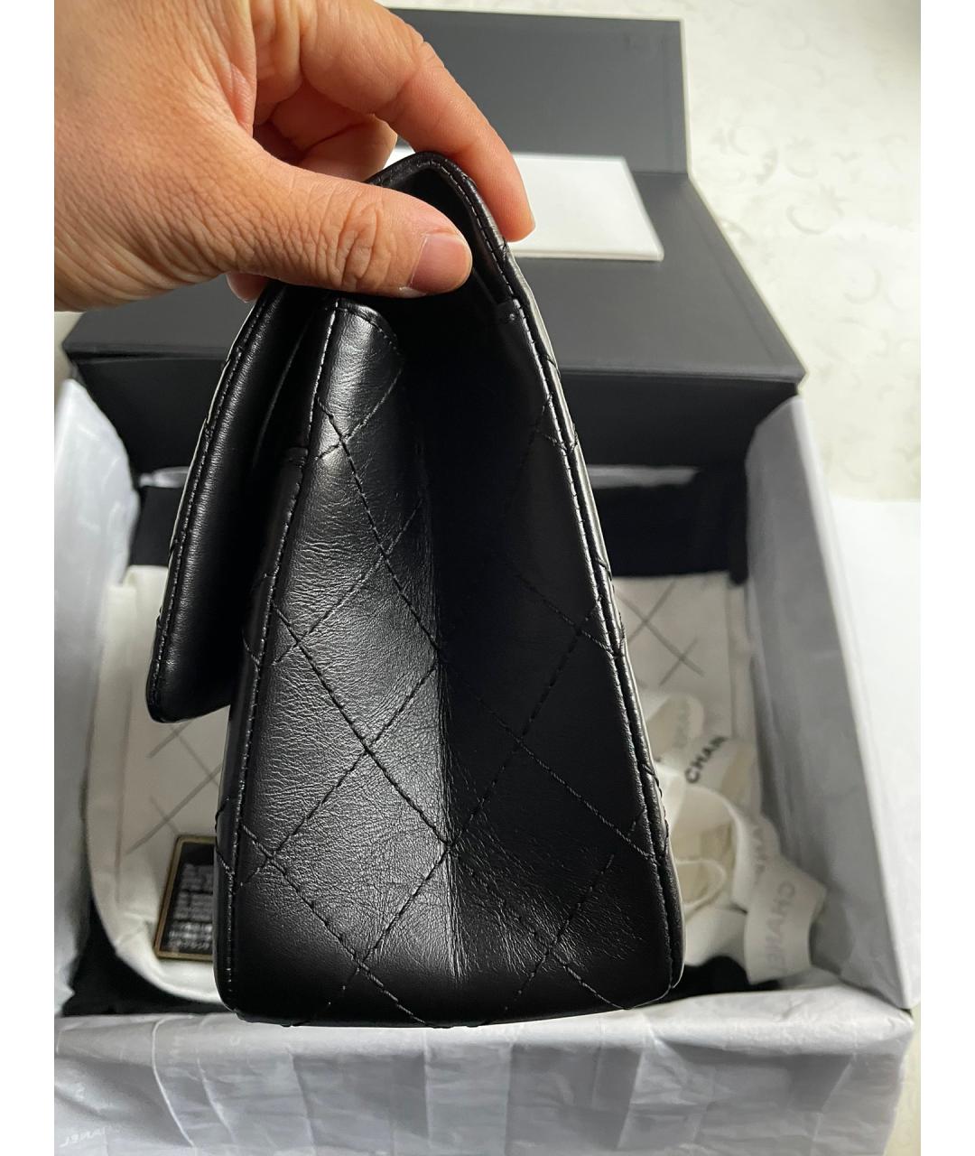 CHANEL Черная кожаная сумка через плечо, фото 4