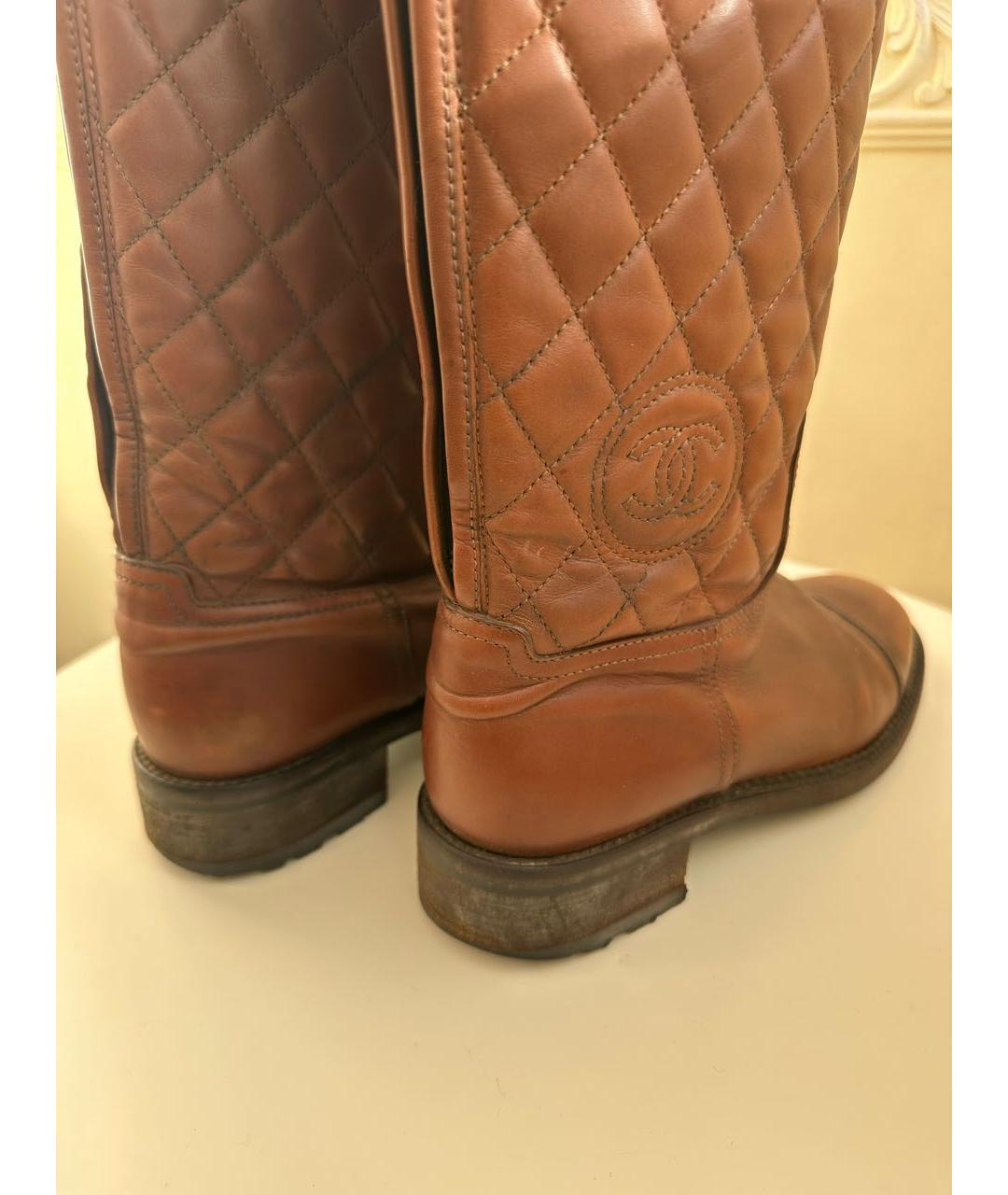 CHANEL Коричневые кожаные сапоги, фото 4
