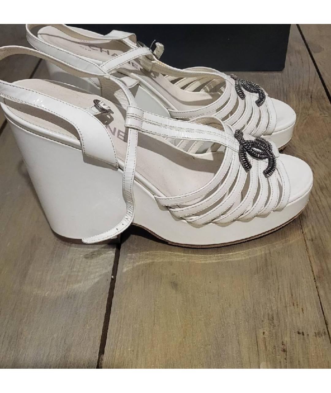 CHANEL Белые кожаные босоножки, фото 10