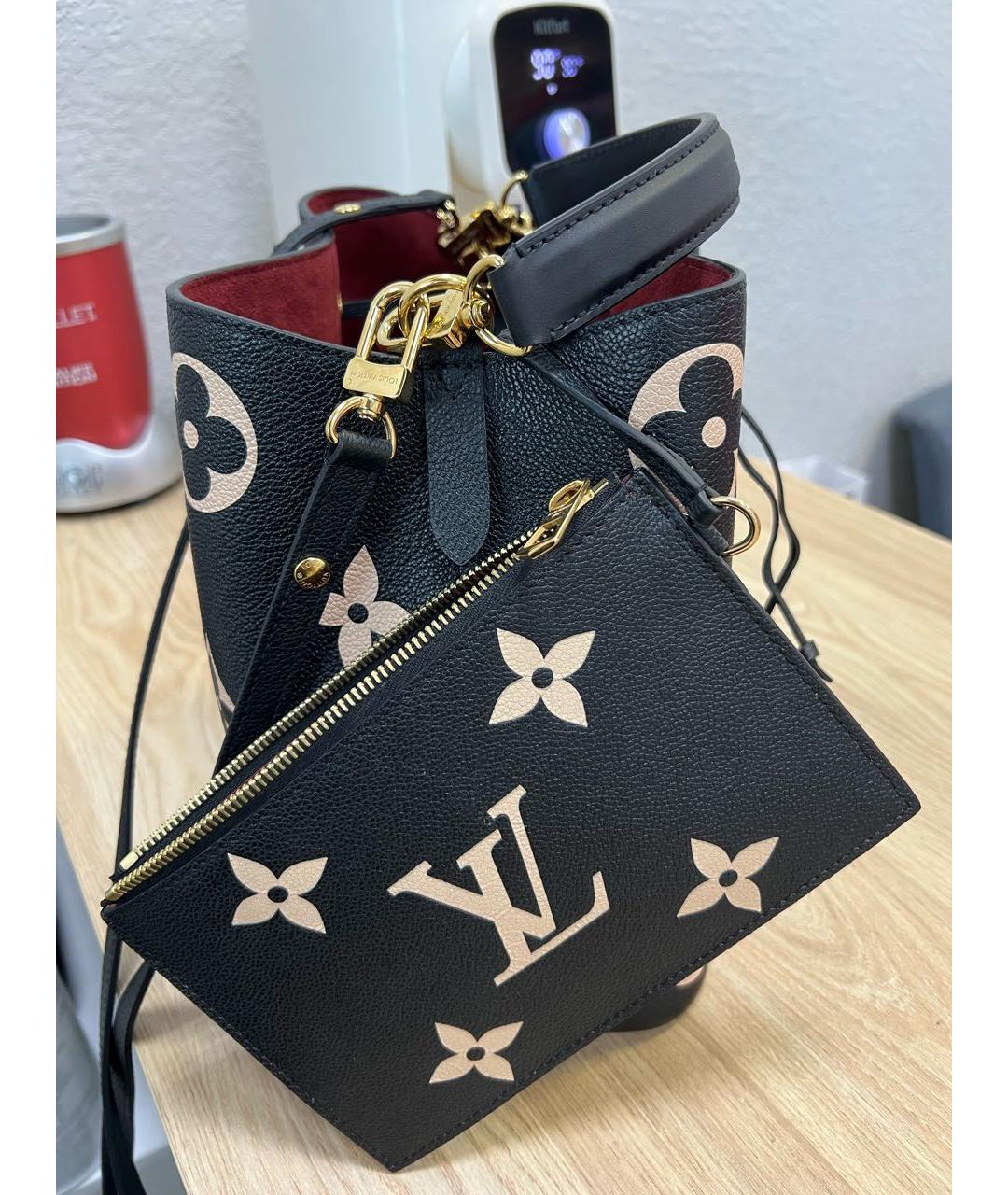 LOUIS VUITTON Черная кожаная сумка тоут, фото 2