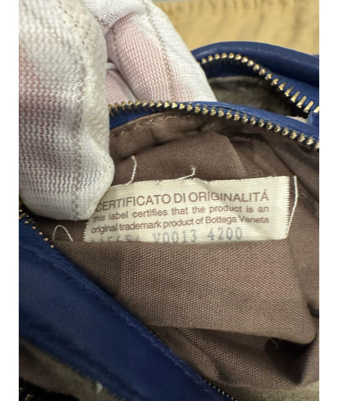 BOTTEGA VENETA Синяя кожаная сумка с короткими ручками, фото 5