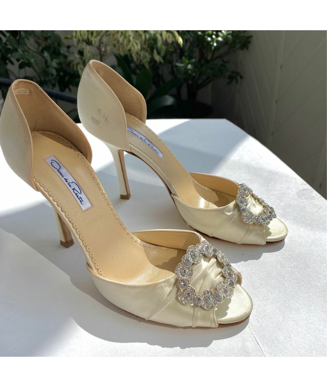 OSCAR DE LA RENTA Белые кожаные свадебные туфли на высоком каблуке, фото 8