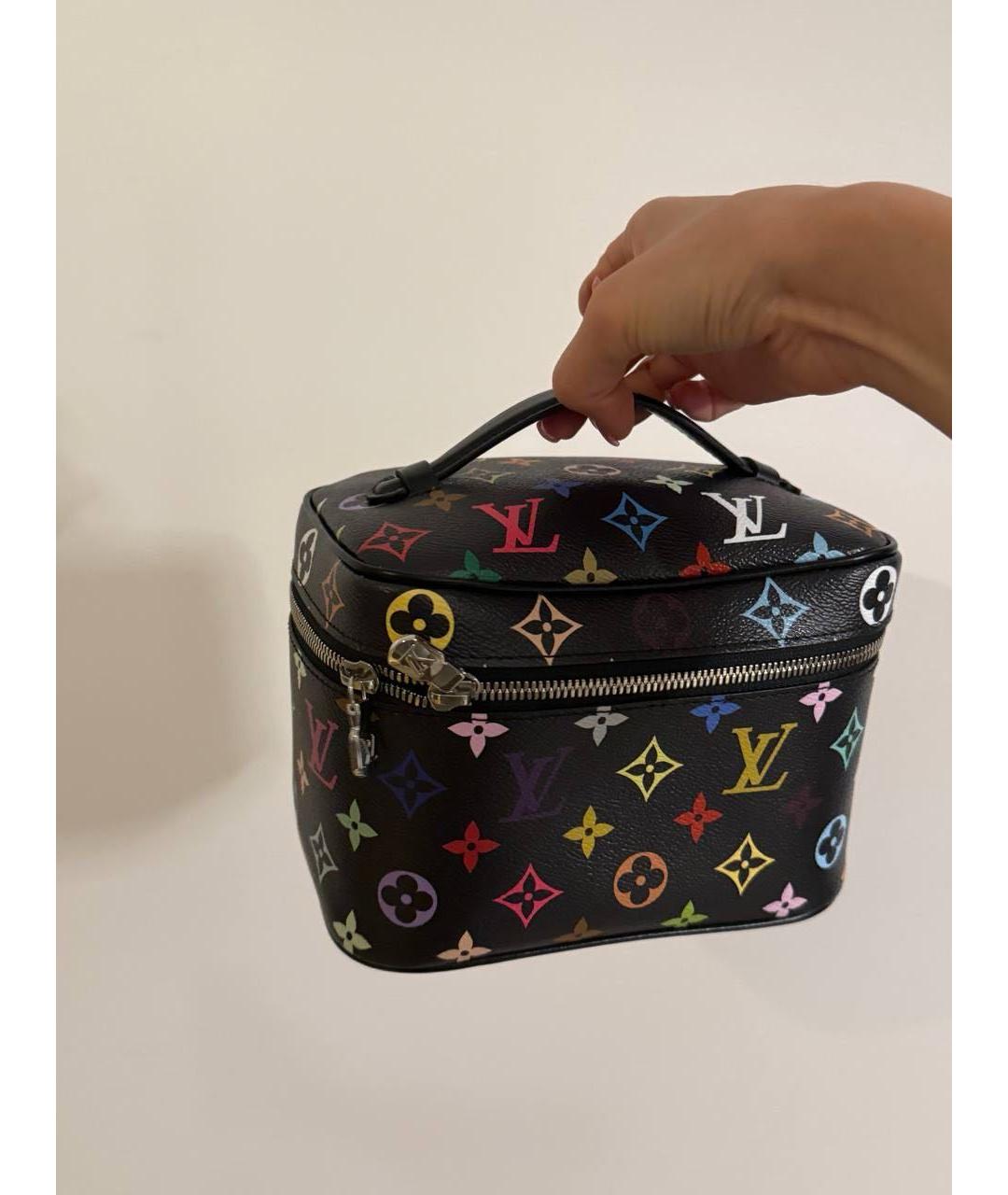 LOUIS VUITTON Черная косметичка, фото 7