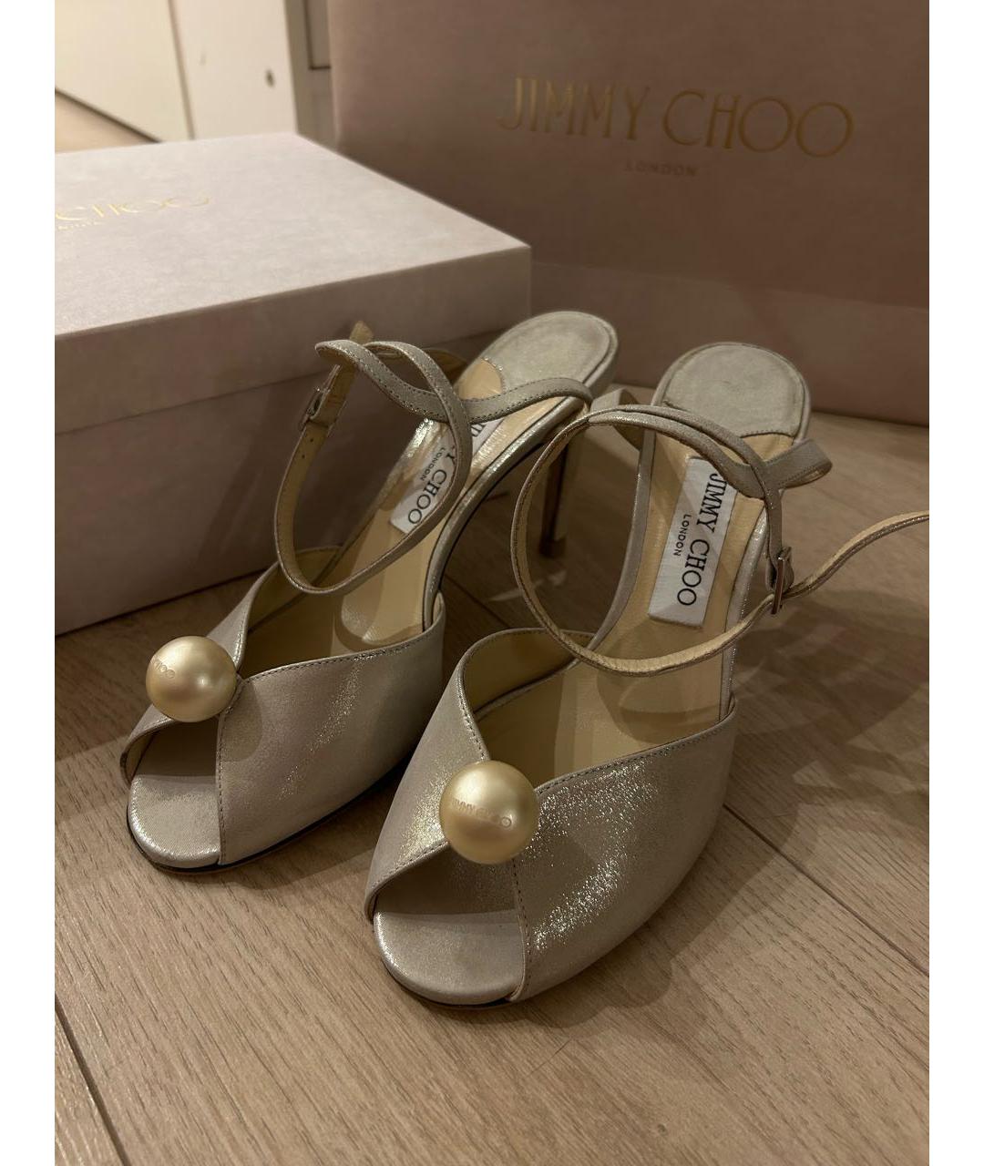 JIMMY CHOO Бежевые кожаные свадебные туфли на среднем каблуке, фото 5