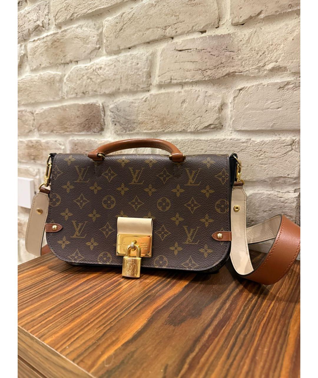 LOUIS VUITTON Коричневая кожаная сумка через плечо, фото 9