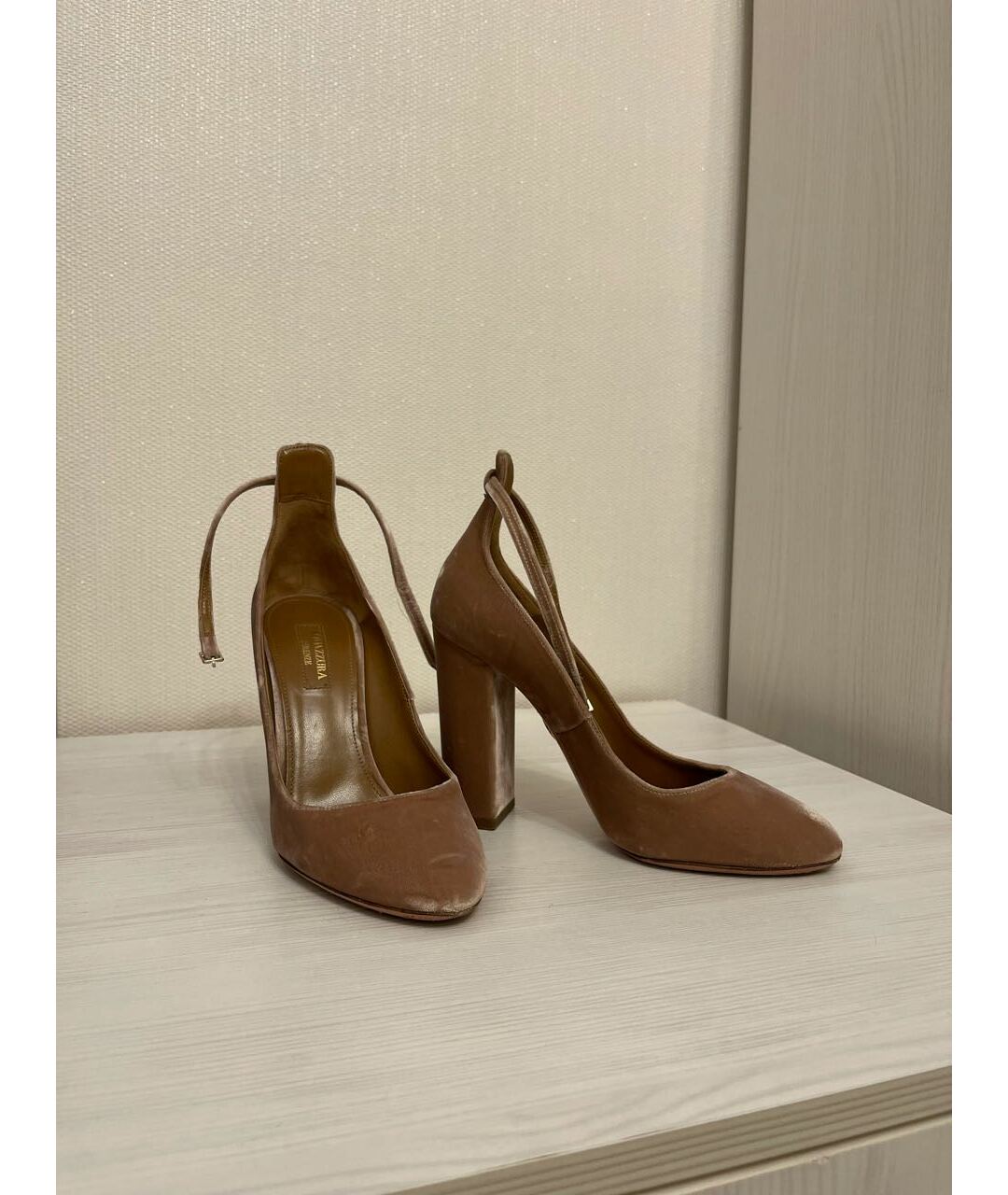 AQUAZZURA Розовые бархатные босоножки, фото 5