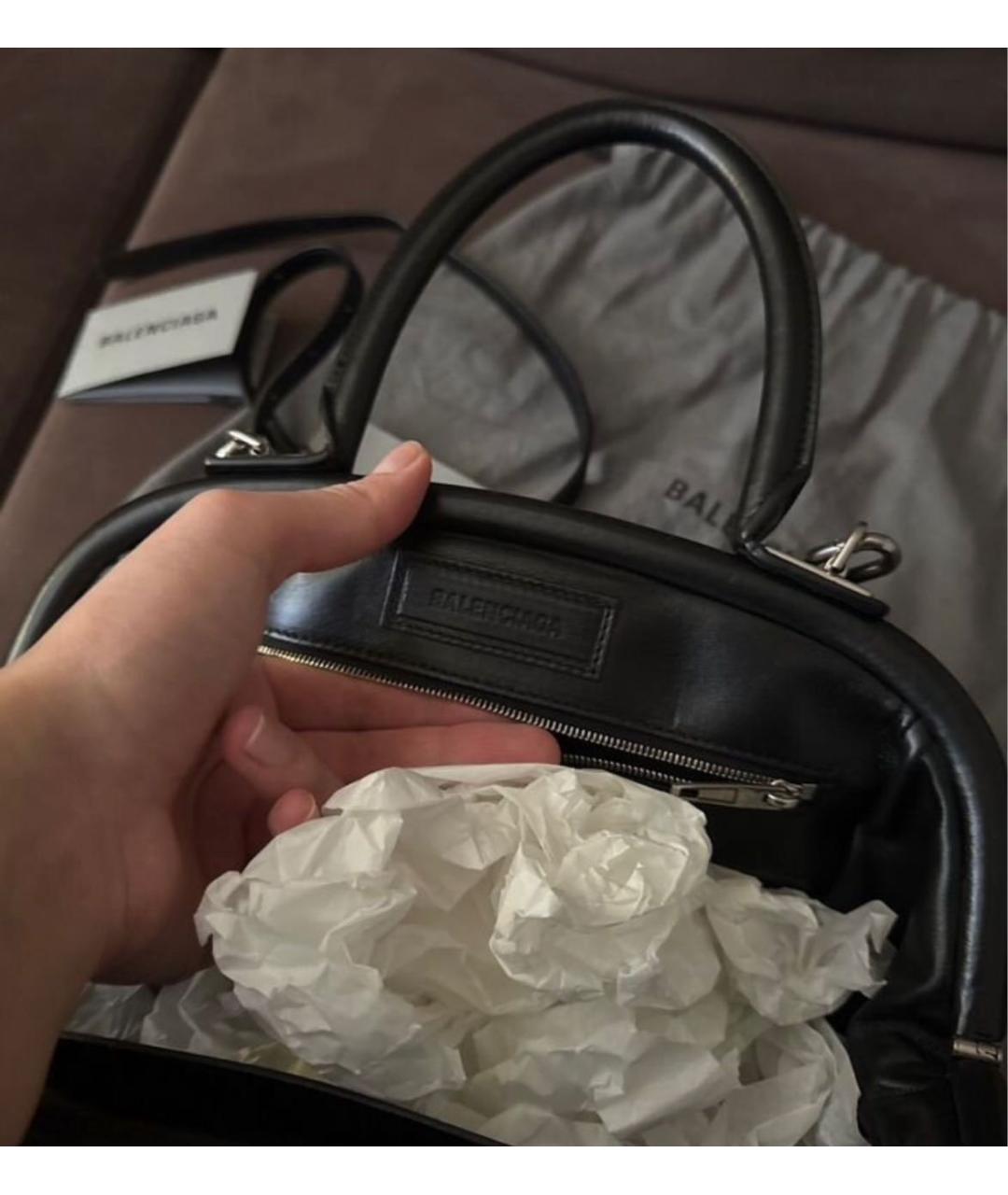 BALENCIAGA Черная кожаная сумка через плечо, фото 3