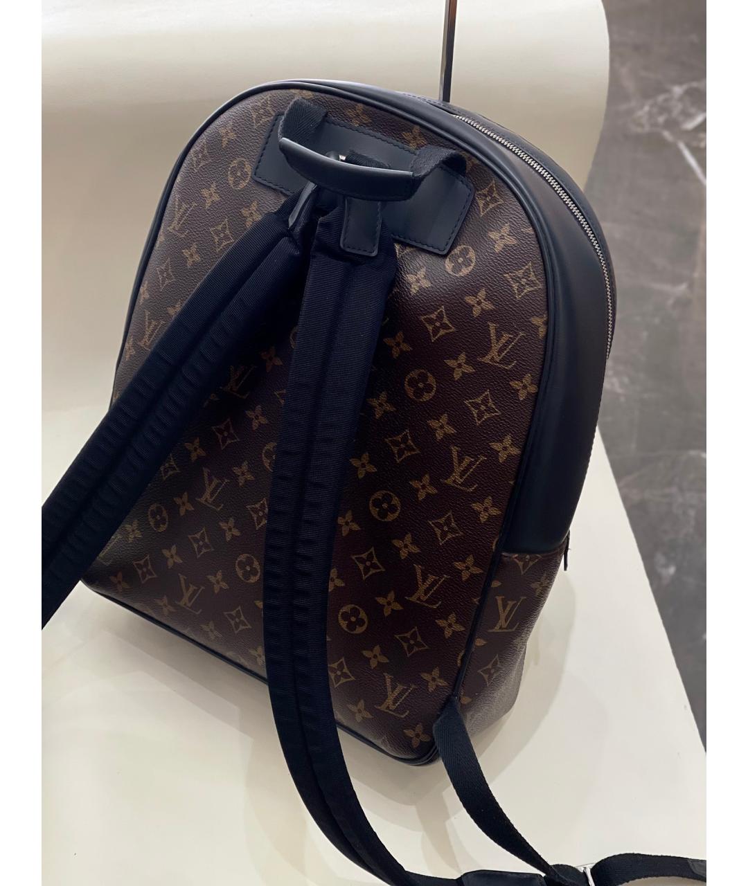 LOUIS VUITTON Черный кожаный рюкзак, фото 3