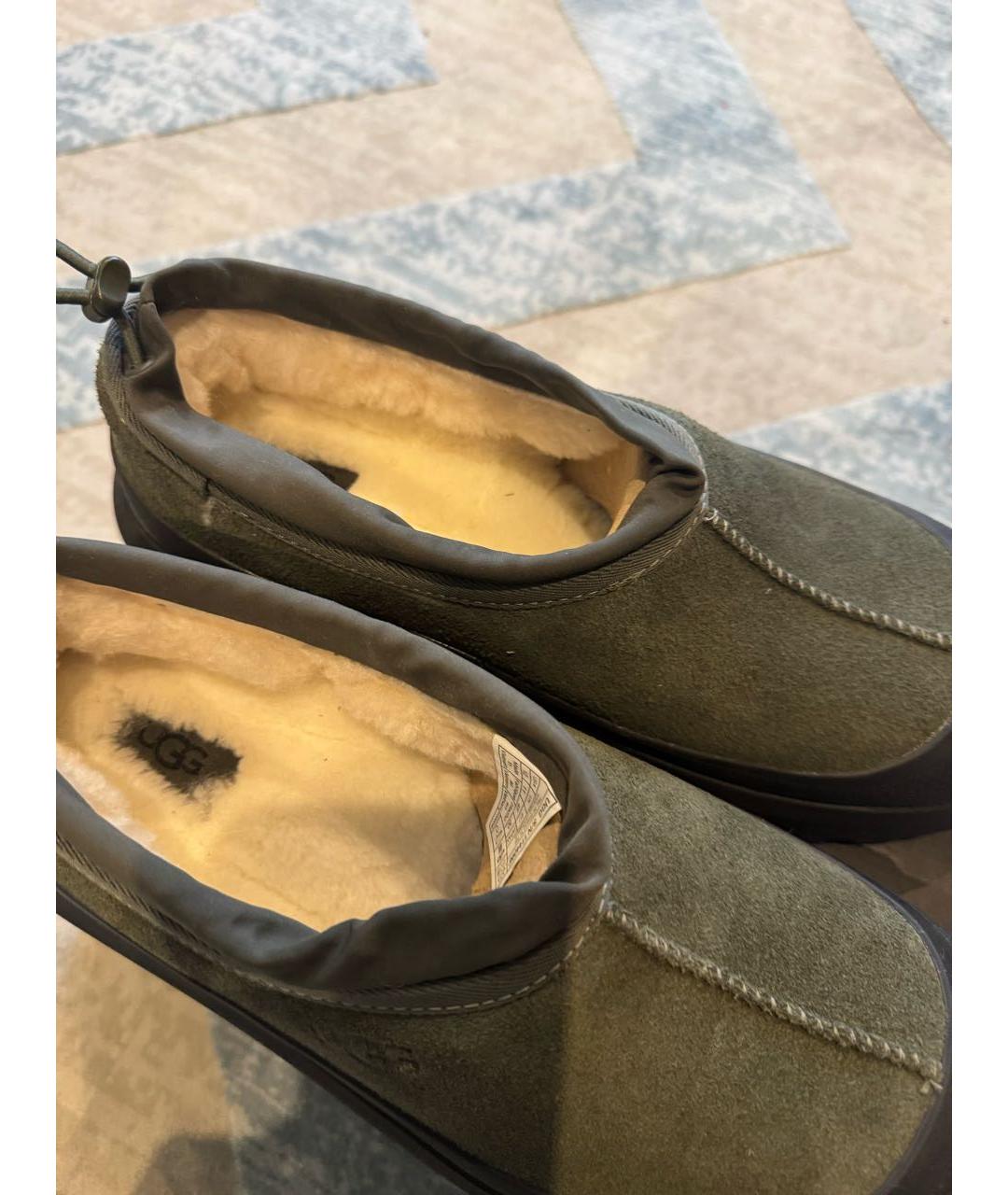 UGG AUSTRALIA Антрацитовые замшевые низкие ботинки, фото 3