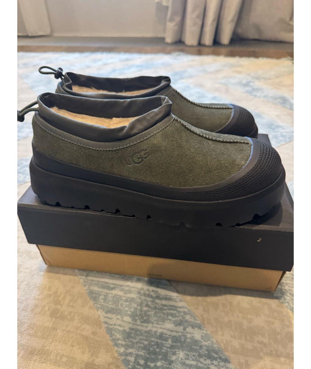 UGG AUSTRALIA Антрацитовые замшевые низкие ботинки, фото 5