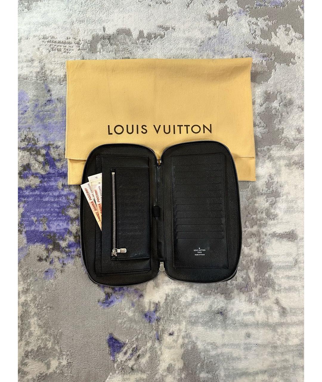 LOUIS VUITTON Черный кожаный кошелек, фото 3