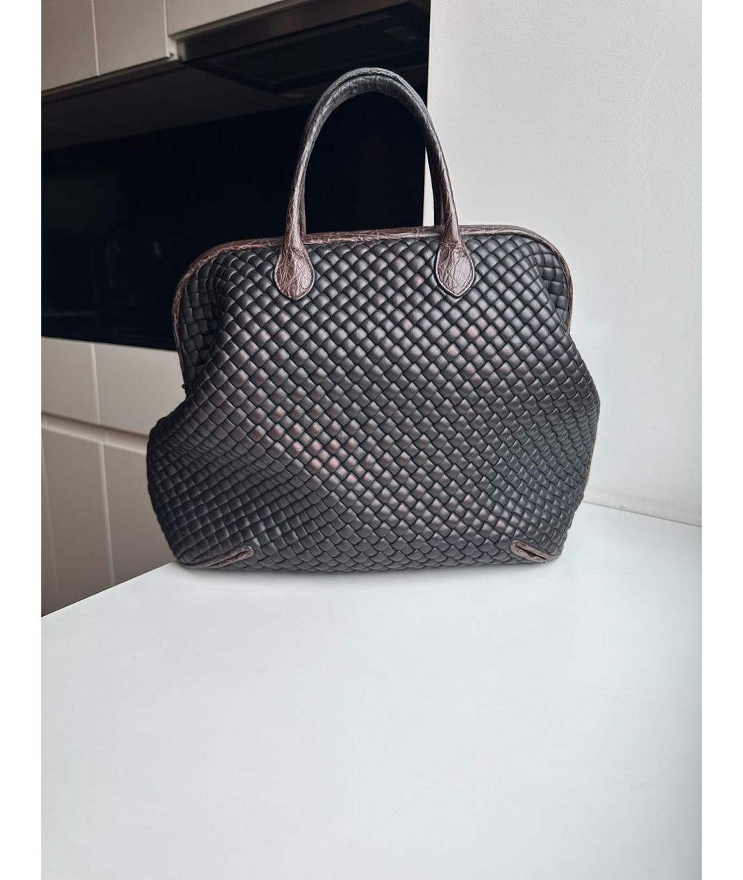 BOTTEGA VENETA Коричневая кожаная сумка с короткими ручками, фото 3