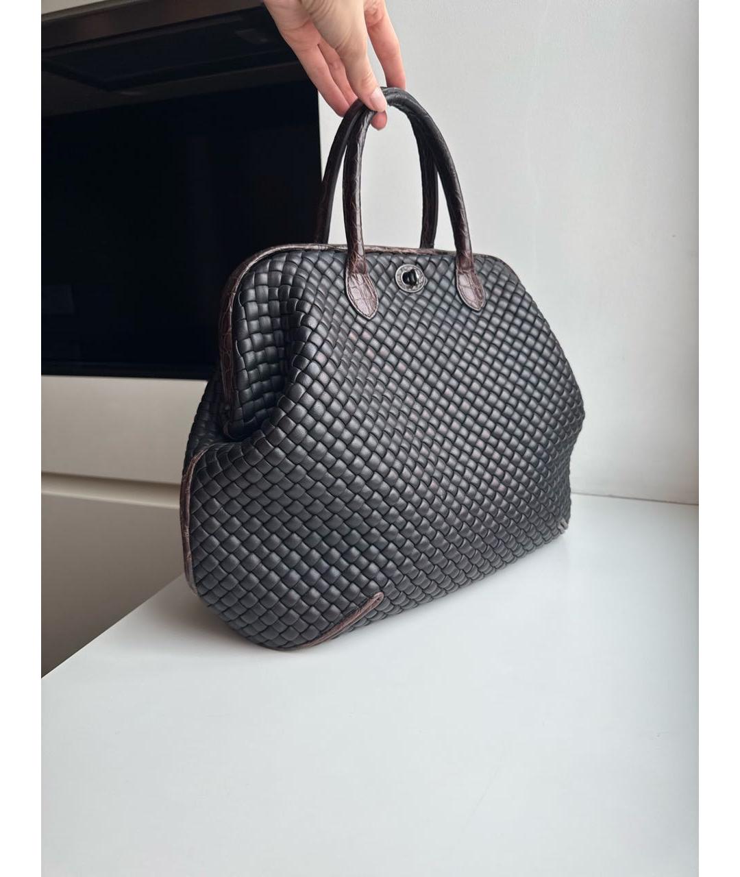 BOTTEGA VENETA Коричневая кожаная сумка с короткими ручками, фото 2