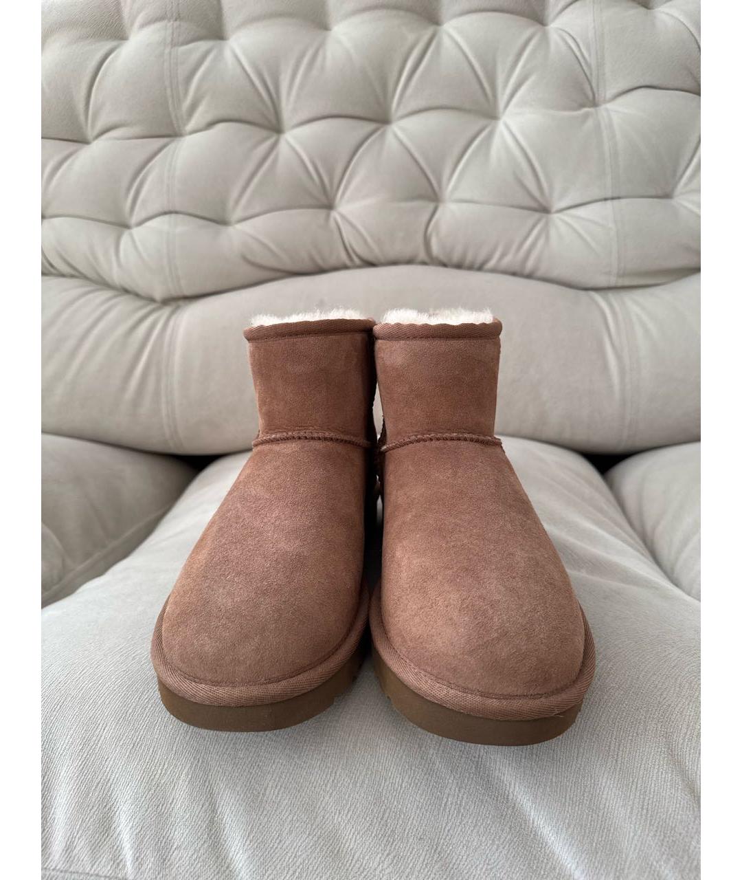 UGG AUSTRALIA Бежевые замшевые ботинки, фото 2